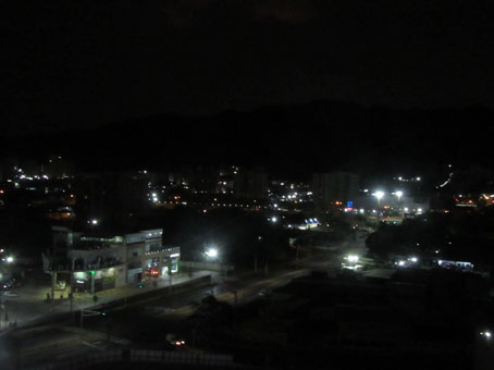 Ночная Валенсия. Вид из Гостиницы Эсперия ВТЦ.