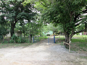 Домик с двориком вблизи Тинако.