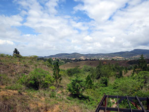 Вид с постоялого двора на посёлок Ниргуа.