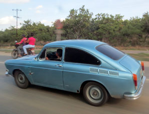 Такую машину встретил по дороге в Каракас.