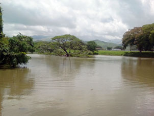 Озеро Конопойма на территории 43-й артиллерийской бригады в Сан-Хуане.