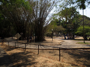 Детский парк "Негра Иполита" в Валенсии.