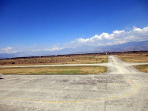 Вид на Маракай с Вышки Управления Полётами авиабазы "Эль Либертадор".