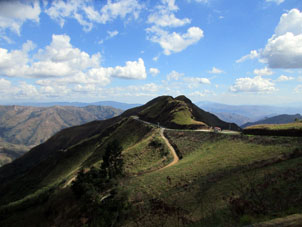Вот такие горные дороги в Арагуа.