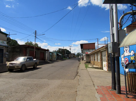 Улица в селе Эль Сомбреро.