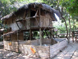 Уголок сельского подворья в Историческом парке Гуаякиля.