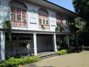 Ещё один сельский дом в Историческом парке Гуаякиля.