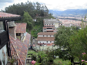 Вид со смотровой горы на город Куэнку.