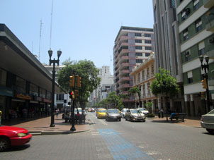 Одна из улиц в Гуаякиле.