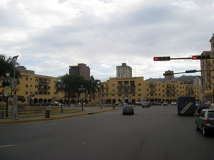 Площадь Олеари в Каракасе.