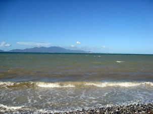 Вид на остров Маргарита с берега острова Коче.