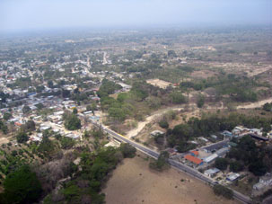 Сан-Фелипе и шоссе из Пуэрто-Кабельо в Баркисимето.
