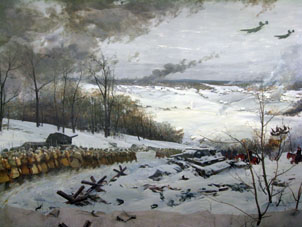 Panorama (combinación de pintura, esculturas y artefactos) de la Batalla por Moscú en el museo.