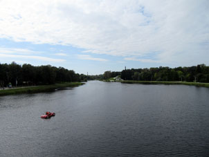 Vista al río Lóvat'.