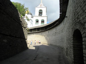 Zakhab (Captura) - trampa de muros en el núcleo del kremlin de Pskov.