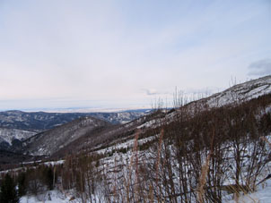 Vista a la llanura y estepa (pradera) desde la montaña Gládeñkaya.