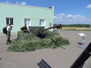 Cañón antitanque ZIS-2 de calibre de 57 mms.