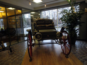Coche (carro) antiguo en el Museo.