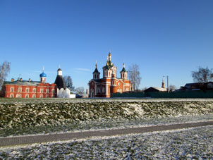 Dentro del Kremlin (alcázar) de Kolomna..