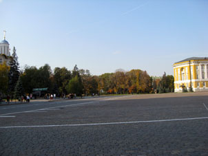 Plaza dentro del Kremlin donde está situado Rey-cañón.