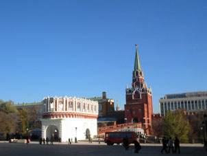 Entrada en el Kremlin en la torre Kutafia.