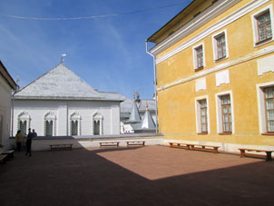 Una terraza del kremlin de Rostov.