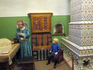 Museo histórico-etnográfico dentro de un palacio del alcázar de Ryazáñ.