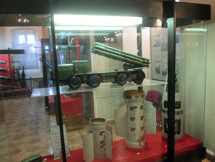 Lanzacohetes diseñados en la empresa tuliaca SPLAV en el Museo de Armas en el Kremlin de Tula.