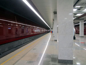 Estación Novomoskóvskaya (Новомосковская) de la línea Sokólnicheskaya del Metro de Moscú