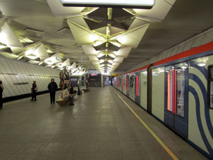 Estación Olkhóvaya (Ольховая) de la línea Sokólnicheskaya del Metro de Moscú